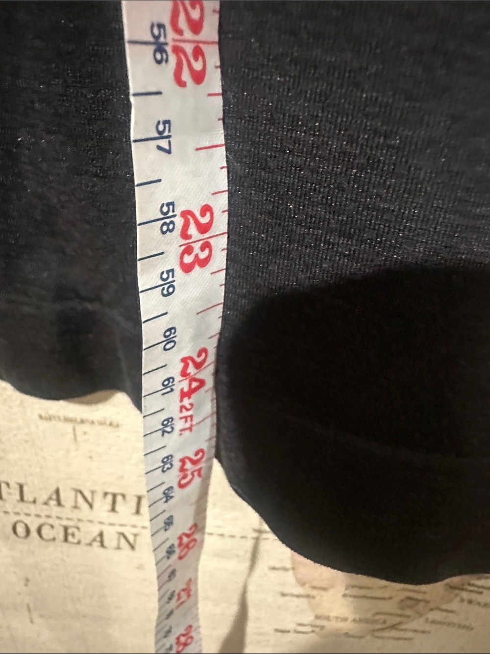 lululemon athletica Black Short Sleeve Crew Tee - Picture 4 of 6